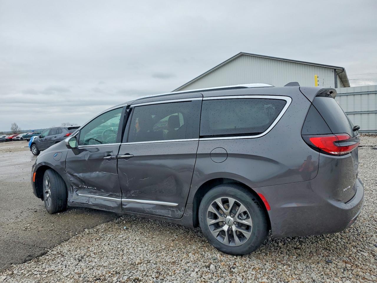2022 CHRYSLER Pacifica
