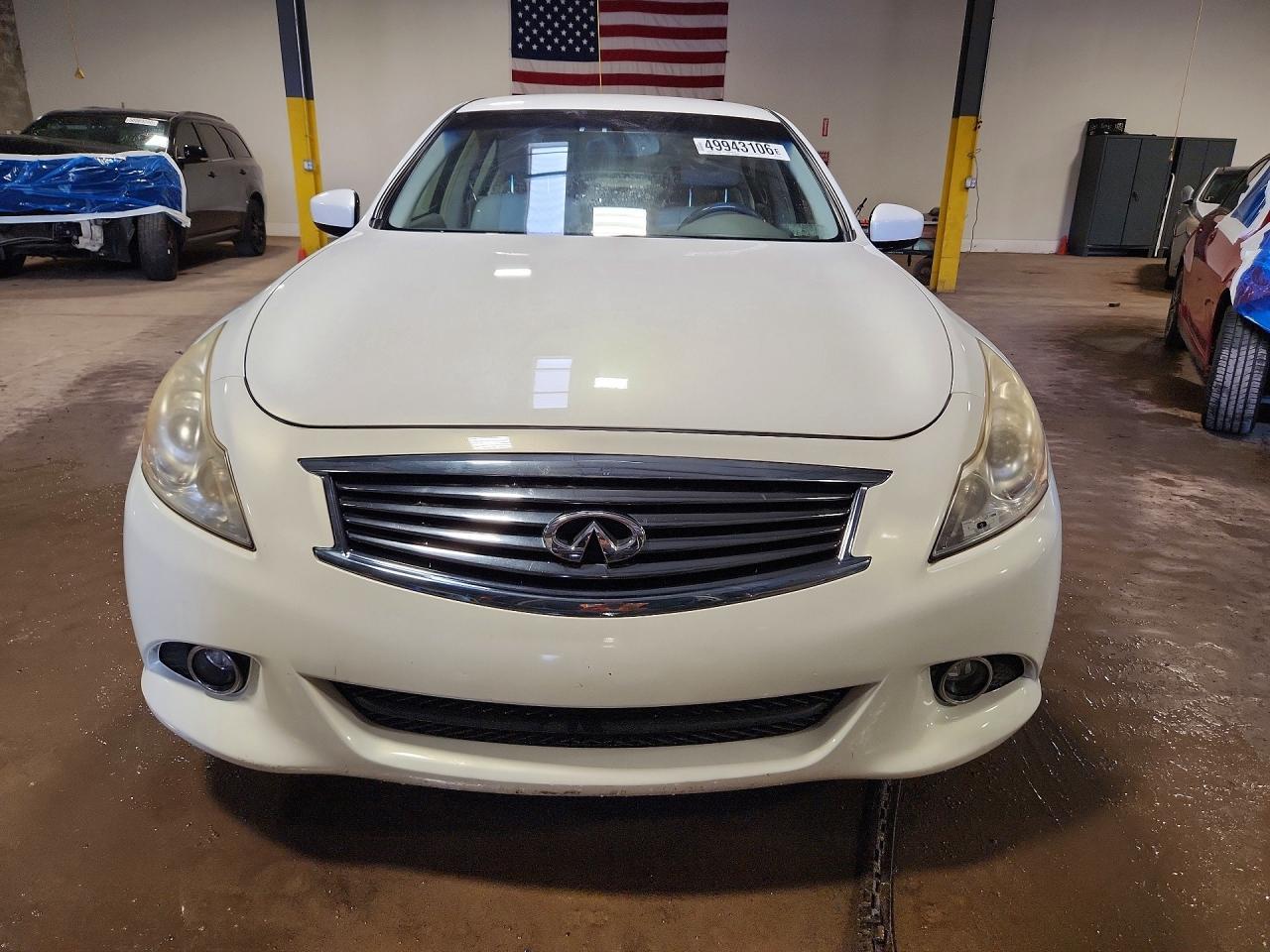 2011 INFINITI G25