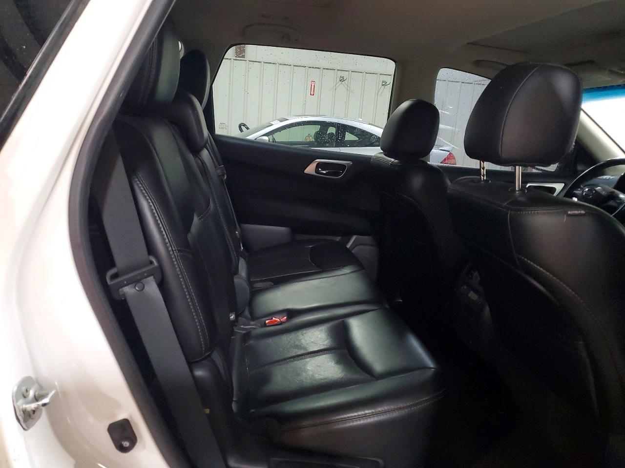 2015 NISSAN PATHFINDER
