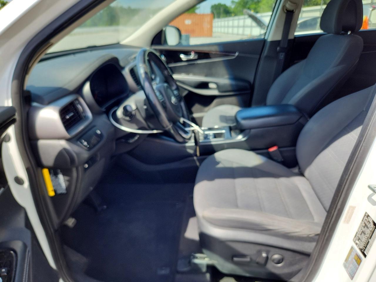 2016 KIA SORENTO
