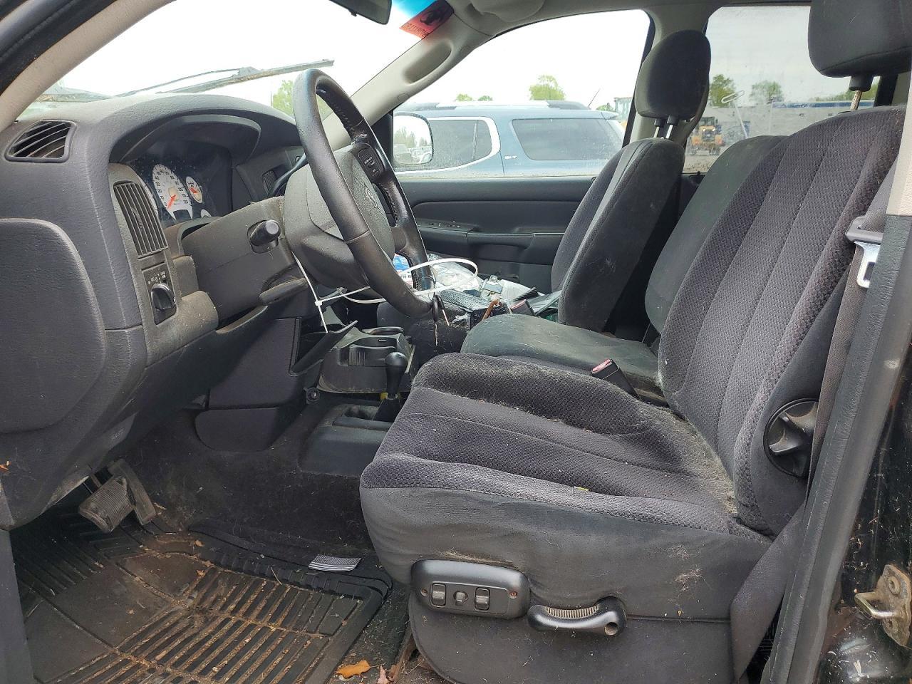 2005 DODGE Ram