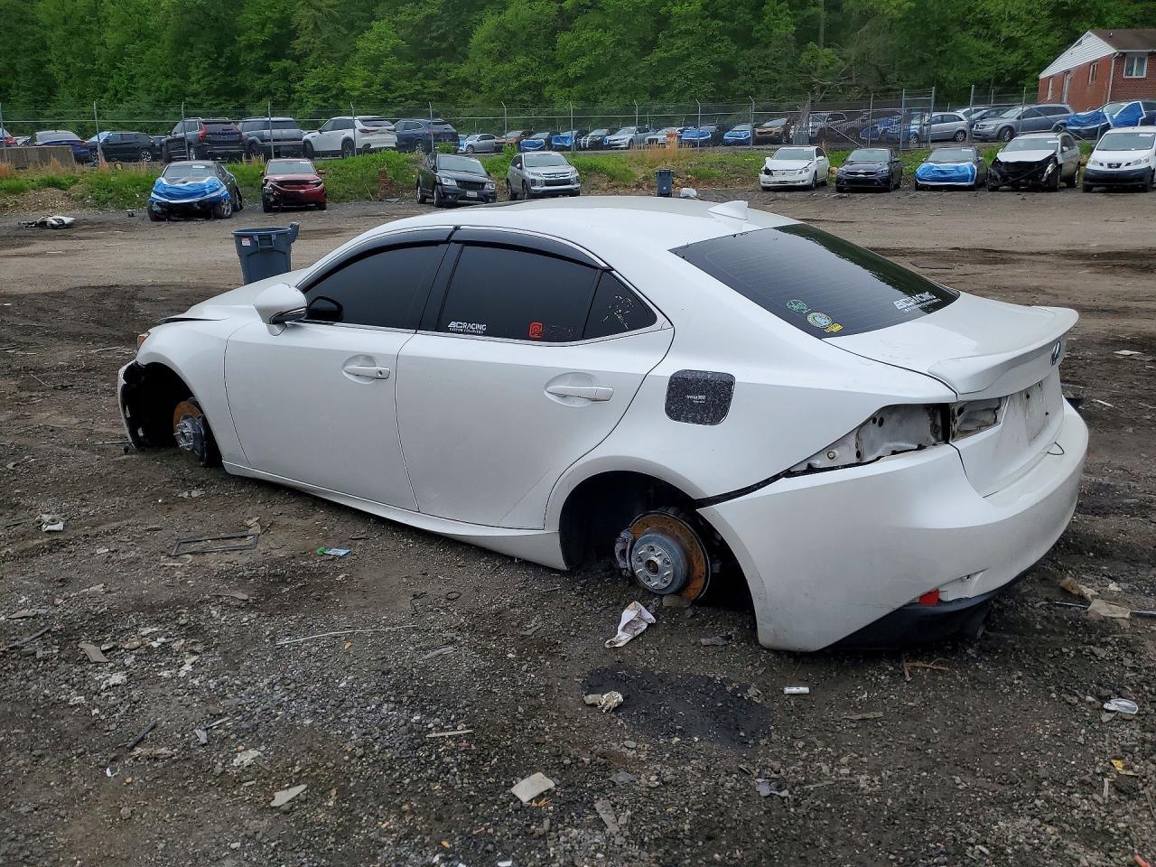 2016 LEXUS IS 300