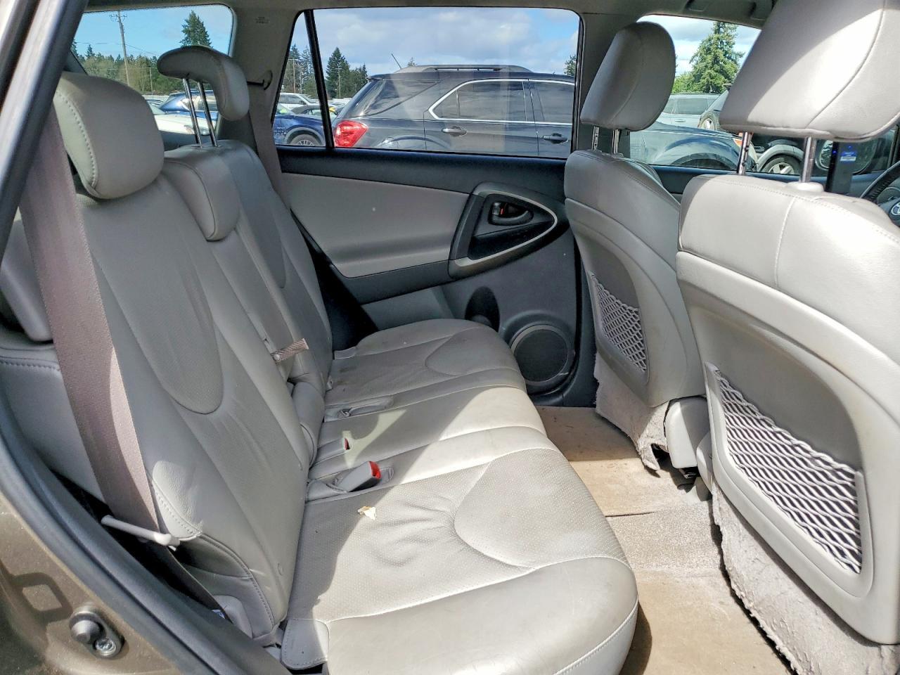 2010 TOYOTA RAV4