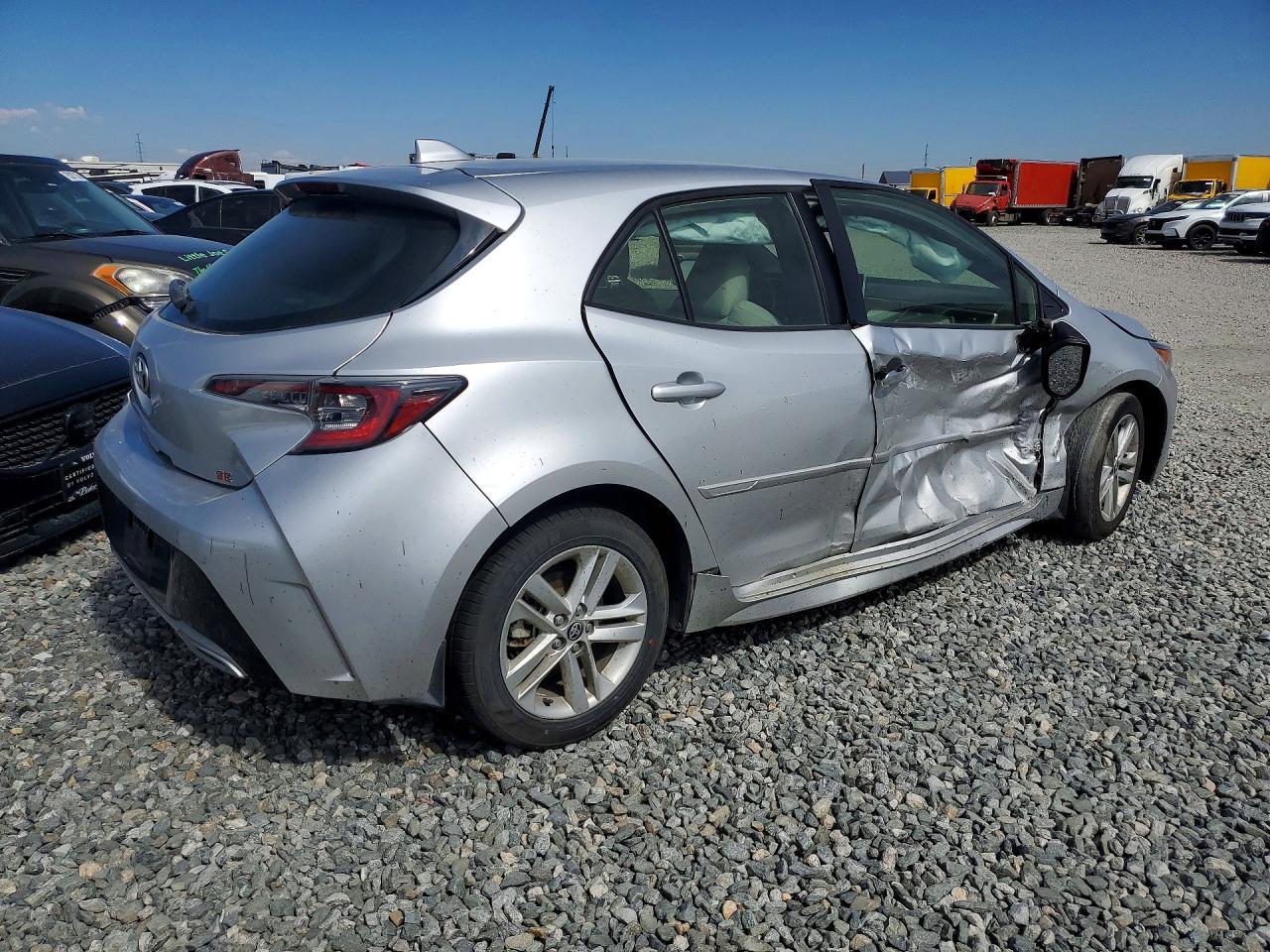 2022 TOYOTA COROLLA