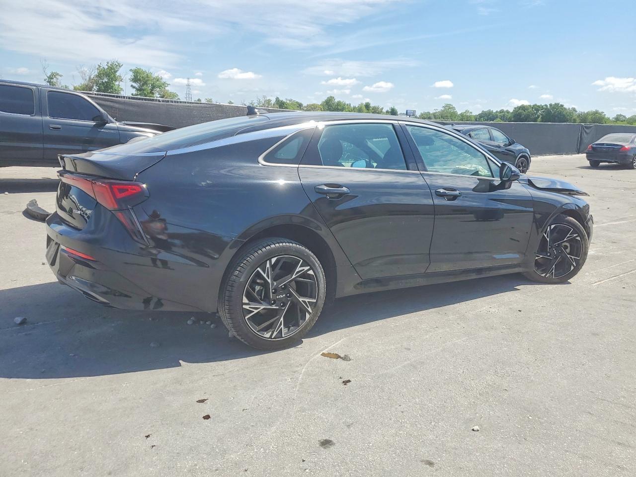 2025 KIA K5