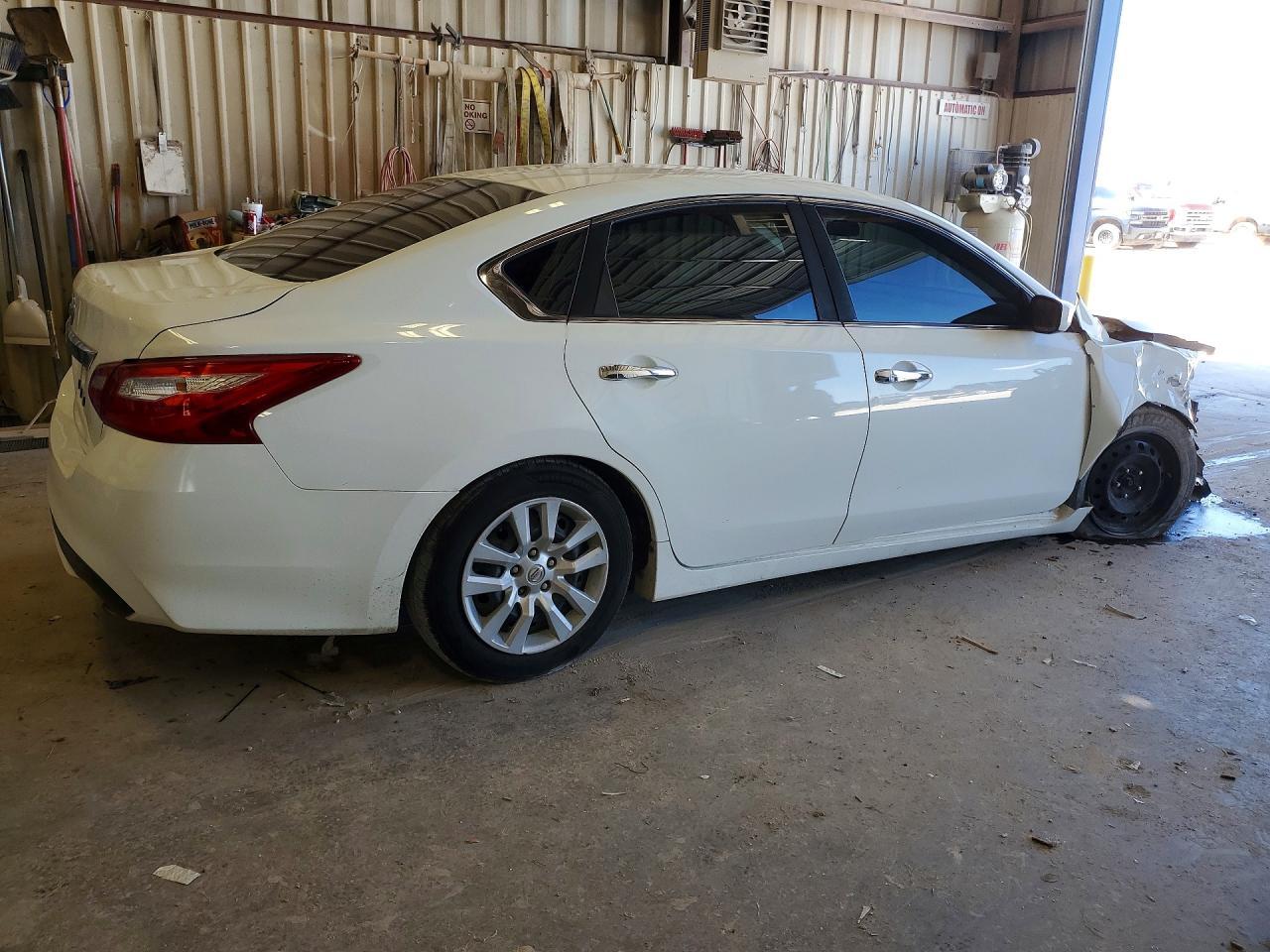 2017 NISSAN ALTIMA