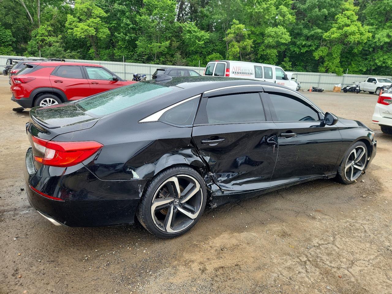 2018 HONDA ACCORD