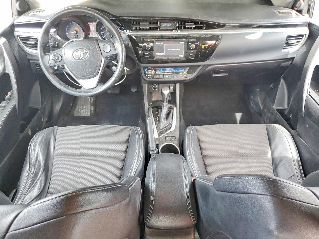 2015 TOYOTA COROLLA