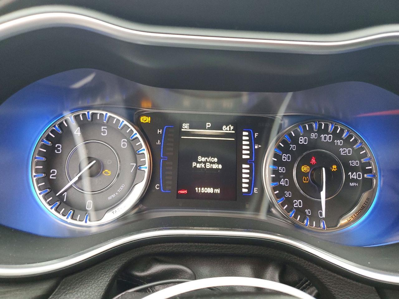 2015 CHRYSLER 200