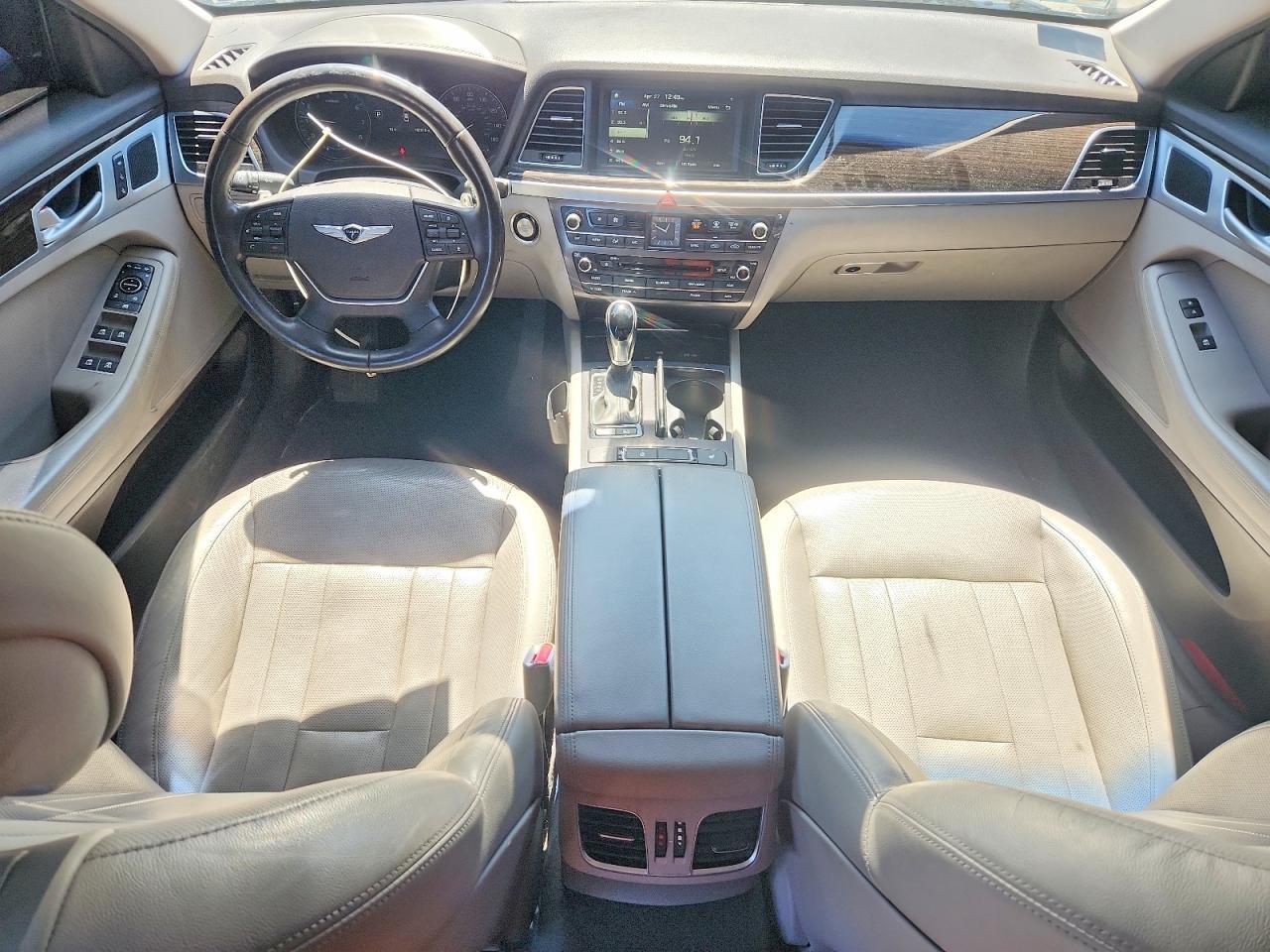 2017 GENESIS G80