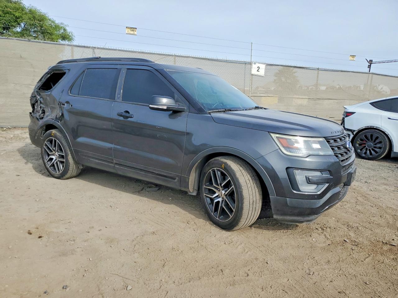 2017 FORD Explorer Sport Trac