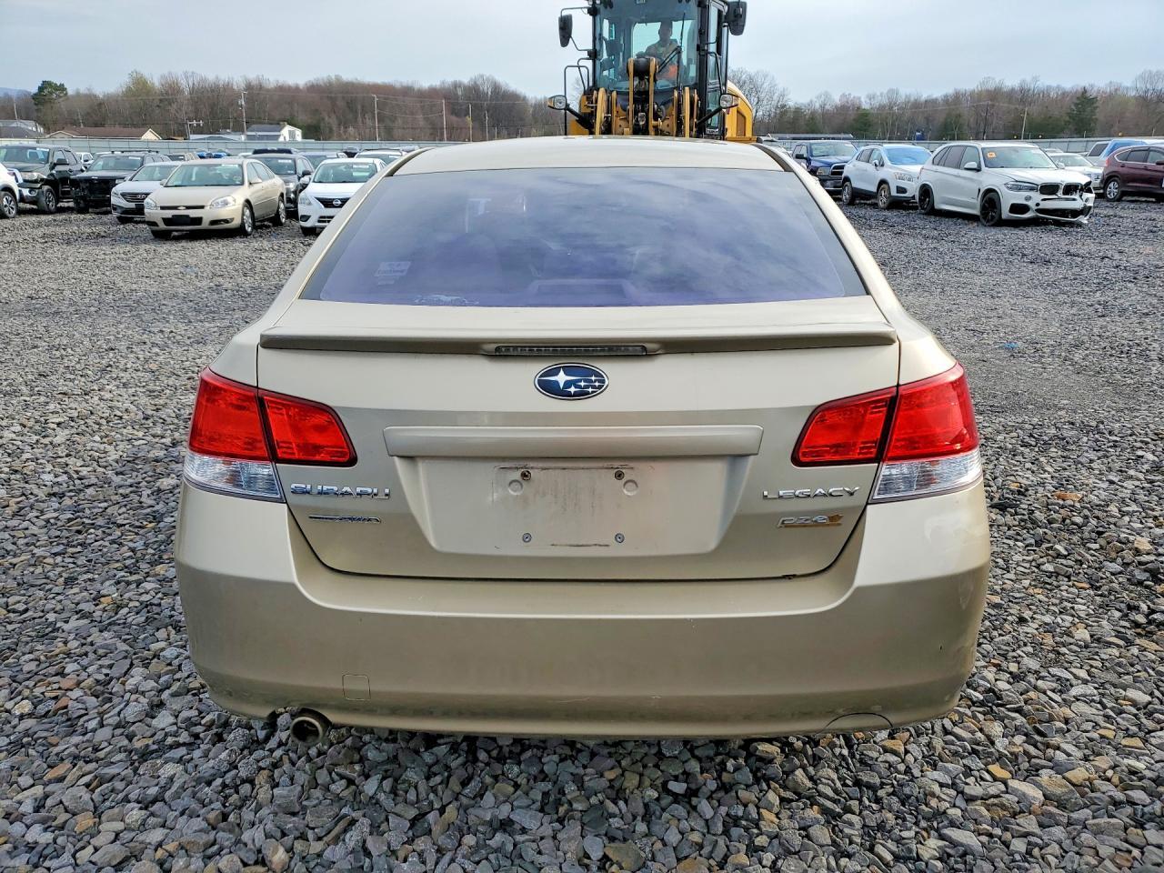2010 SUBARU Legacy