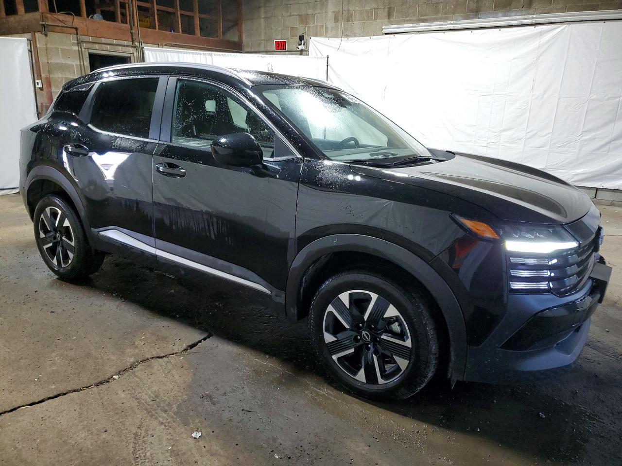 2026 NISSAN KICKS