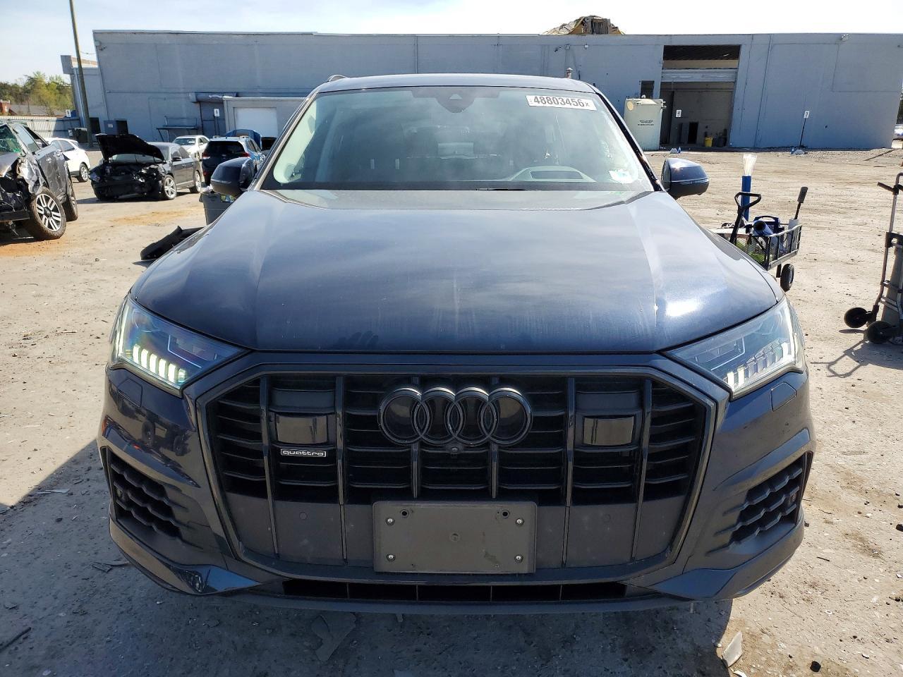 2023 AUDI Q7