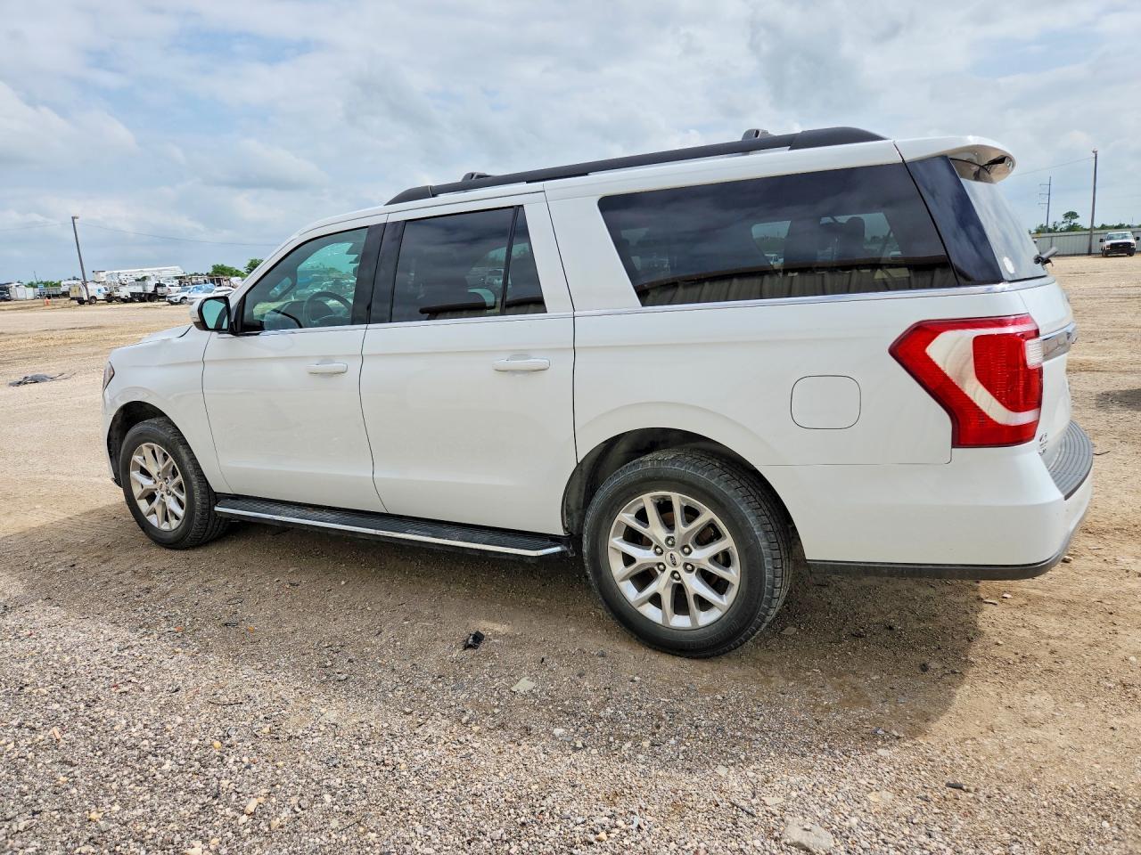 2021 FORD Expedition