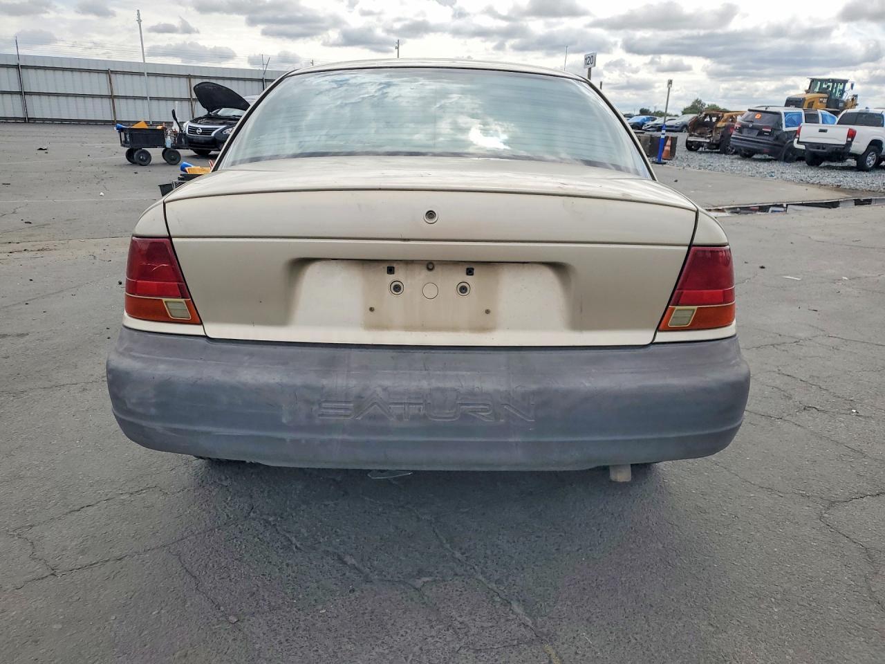 1999 SATURN Sl1