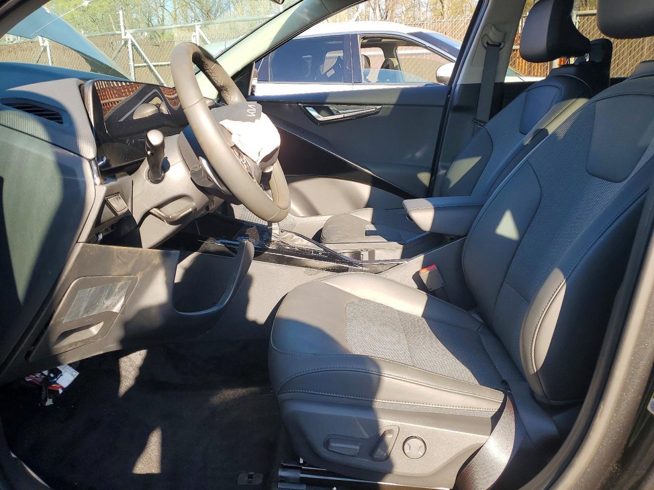 2025 KIA Niro