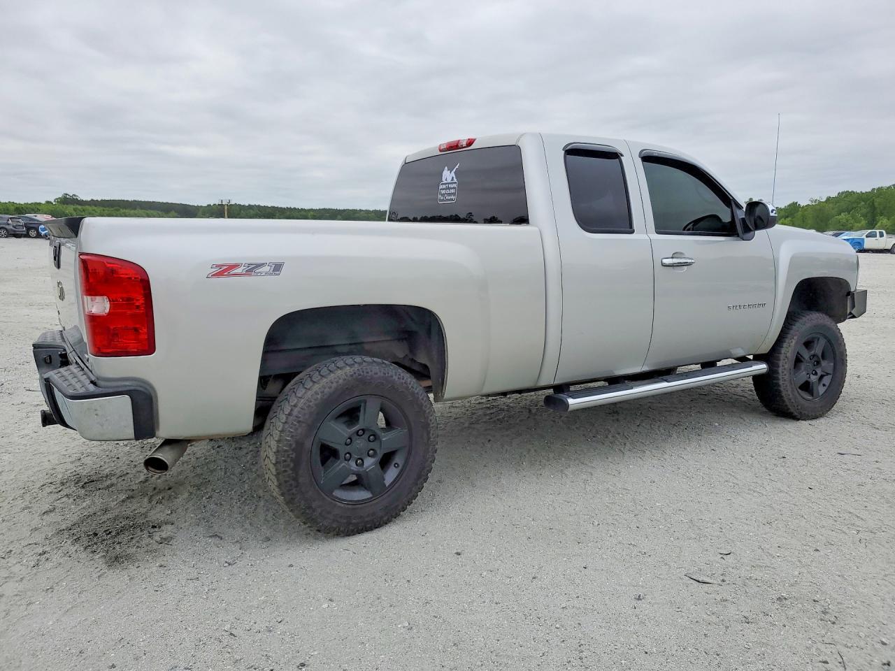 2011 CHEVROLET Silverado