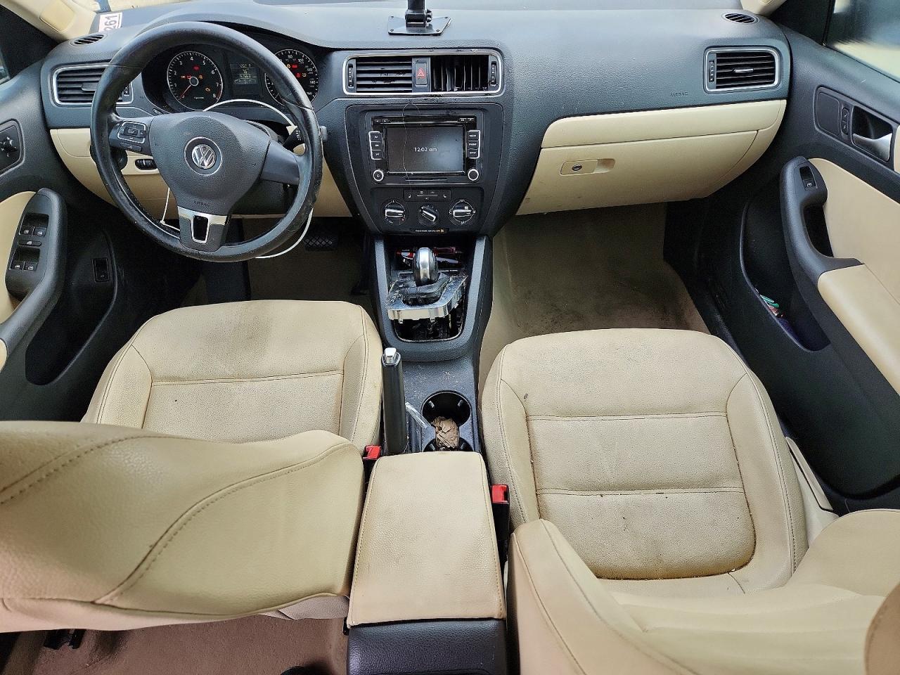 2012 VOLKSWAGEN JETTA