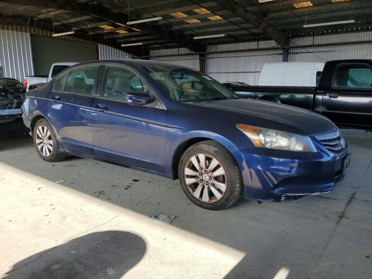 2011 HONDA ACCORD