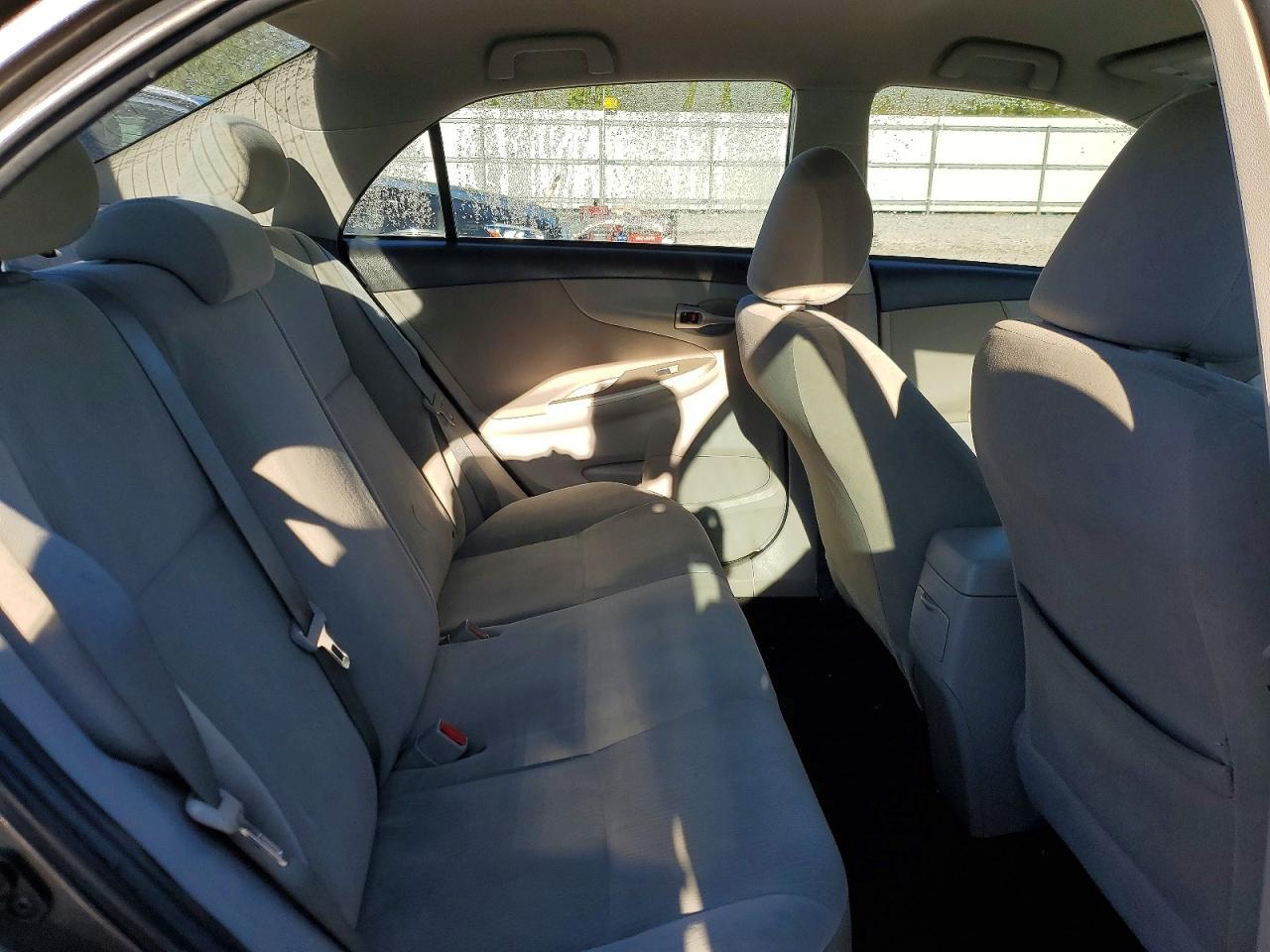 2012 TOYOTA COROLLA