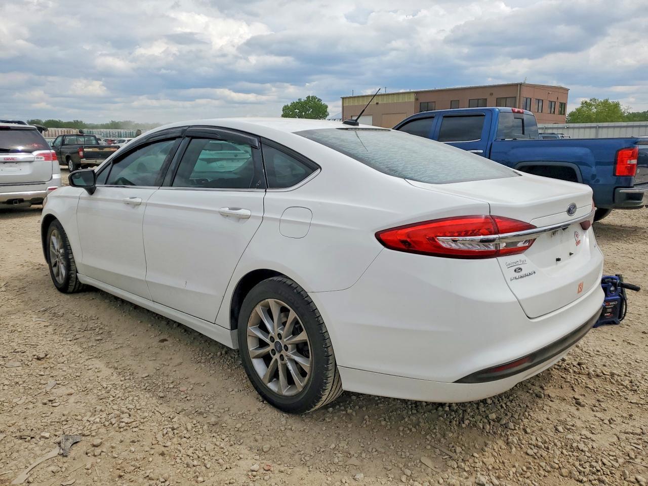 2017 FORD FUSION