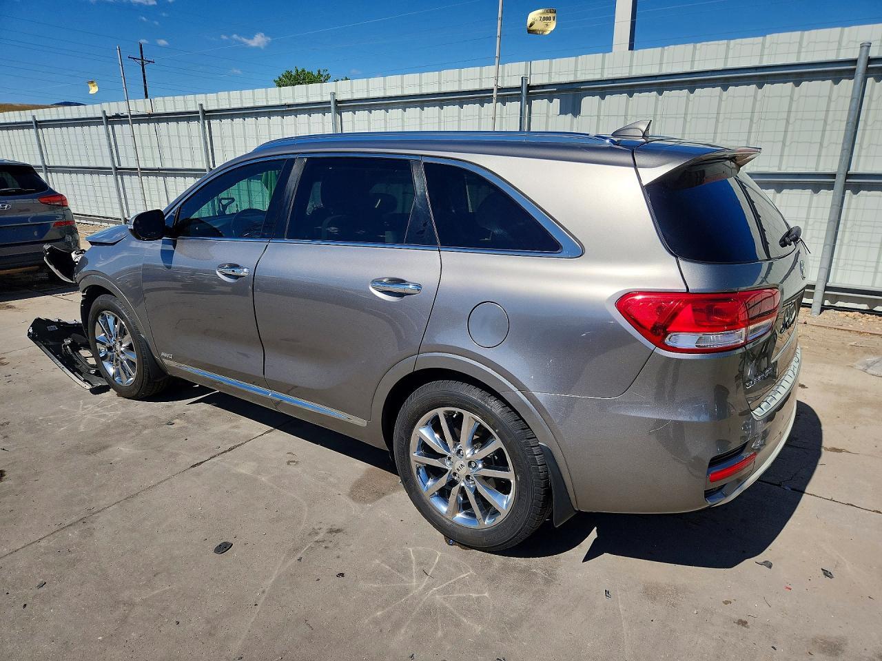 2017 KIA SORENTO