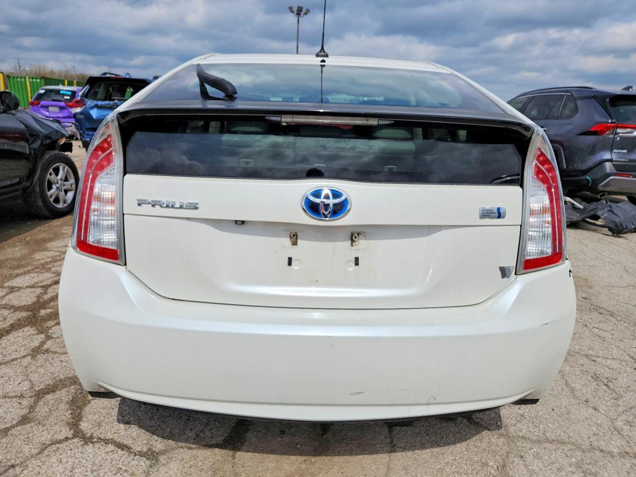 2013 TOYOTA PRIUS