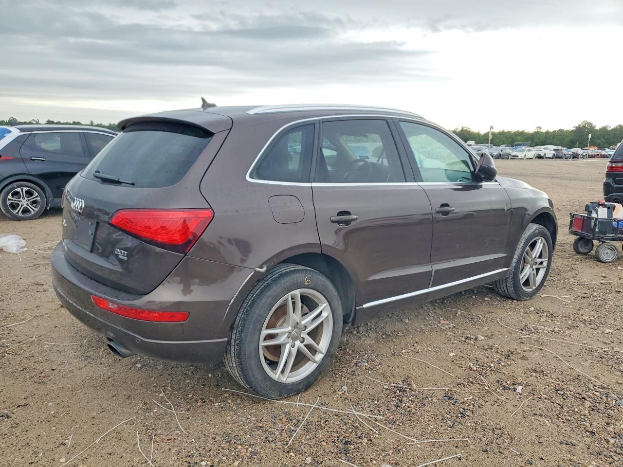 2014 AUDI Q5