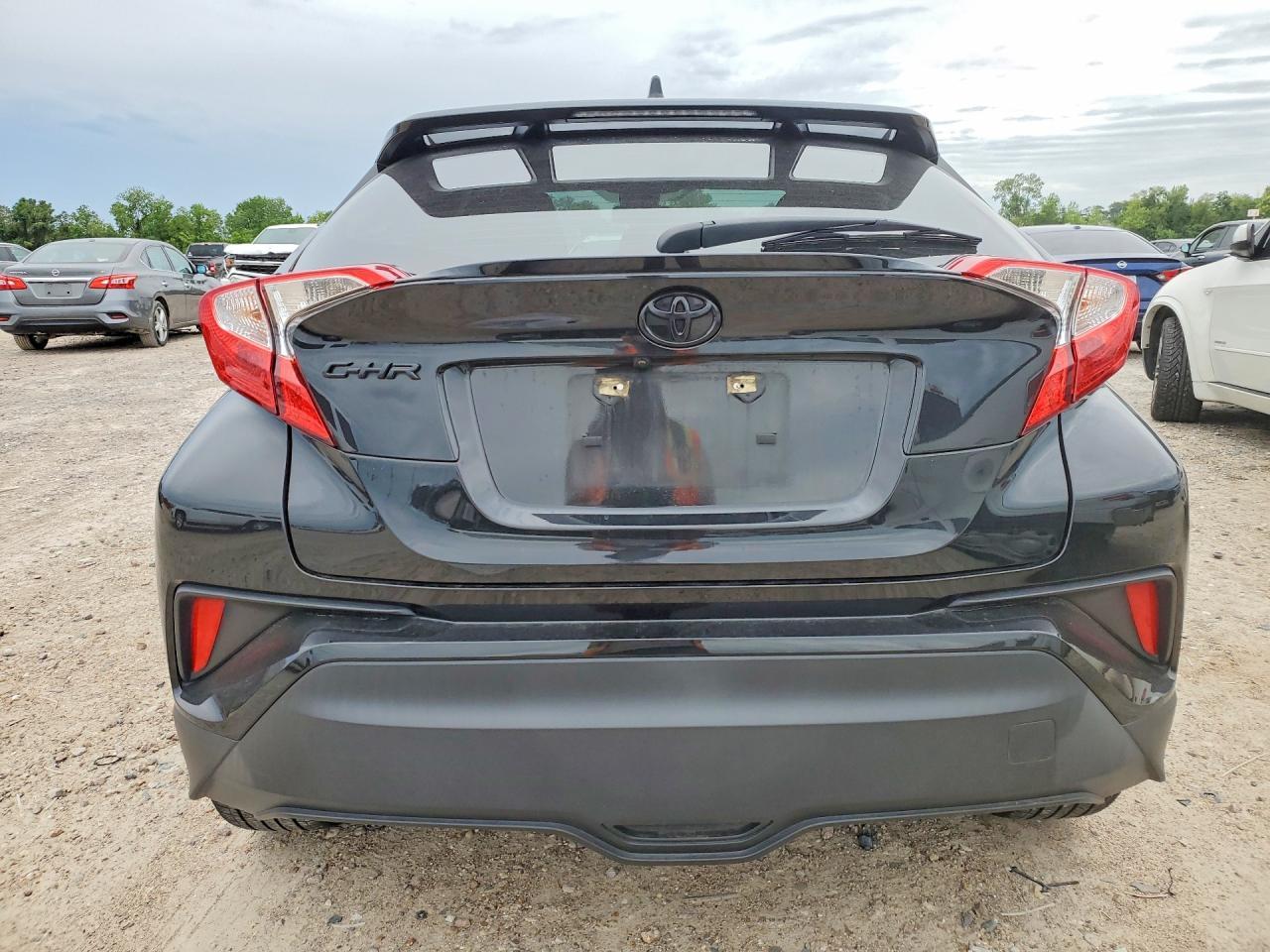2022 TOYOTA C-HR