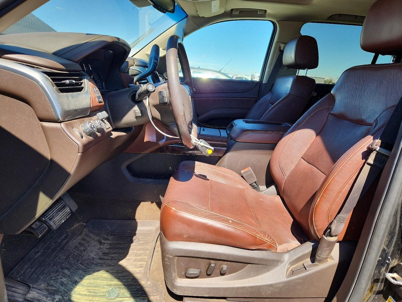 2016 CHEVROLET Suburban