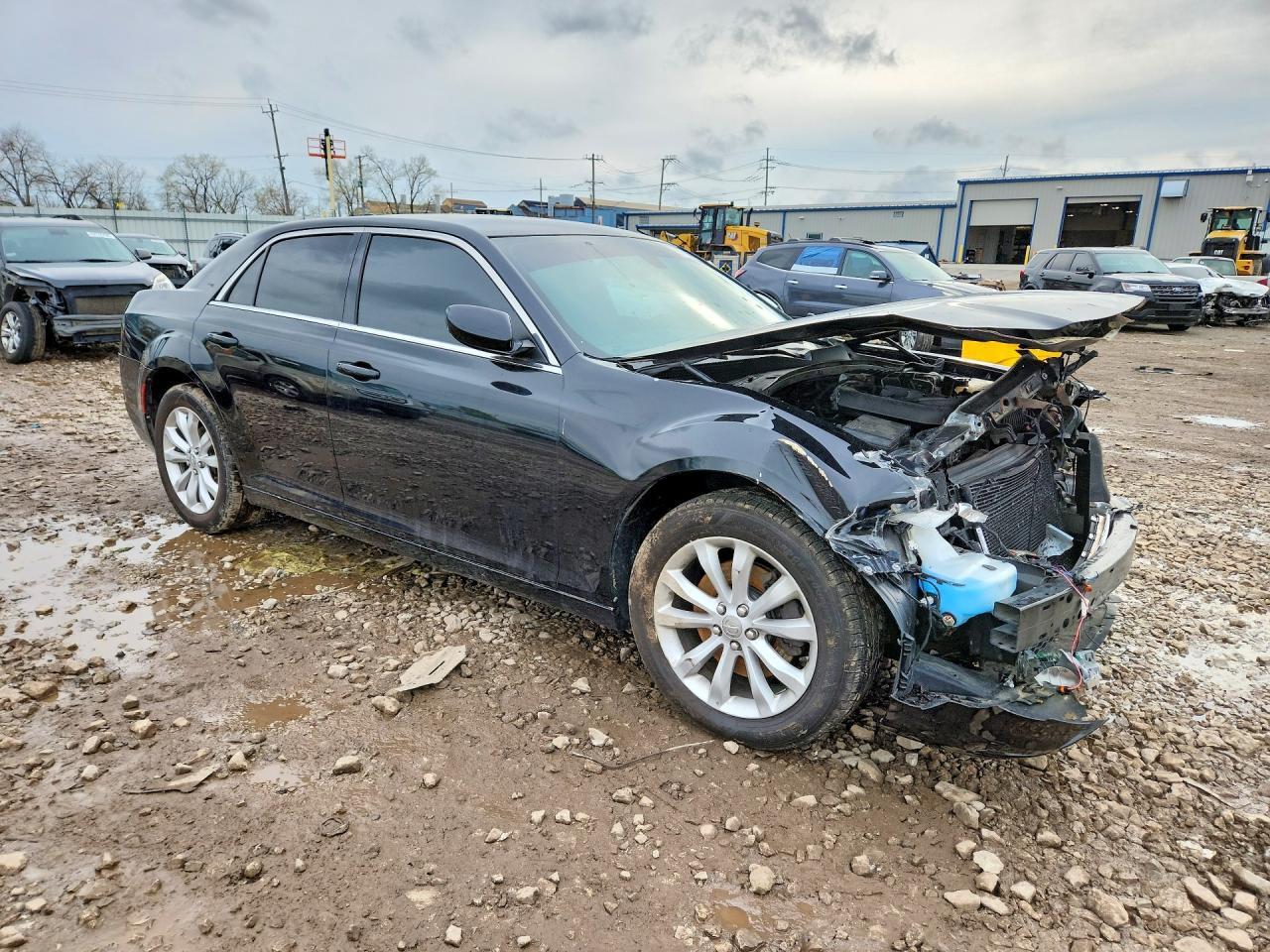 2018 CHRYSLER 300