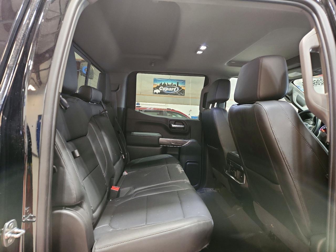2021 CHEVROLET Silverado