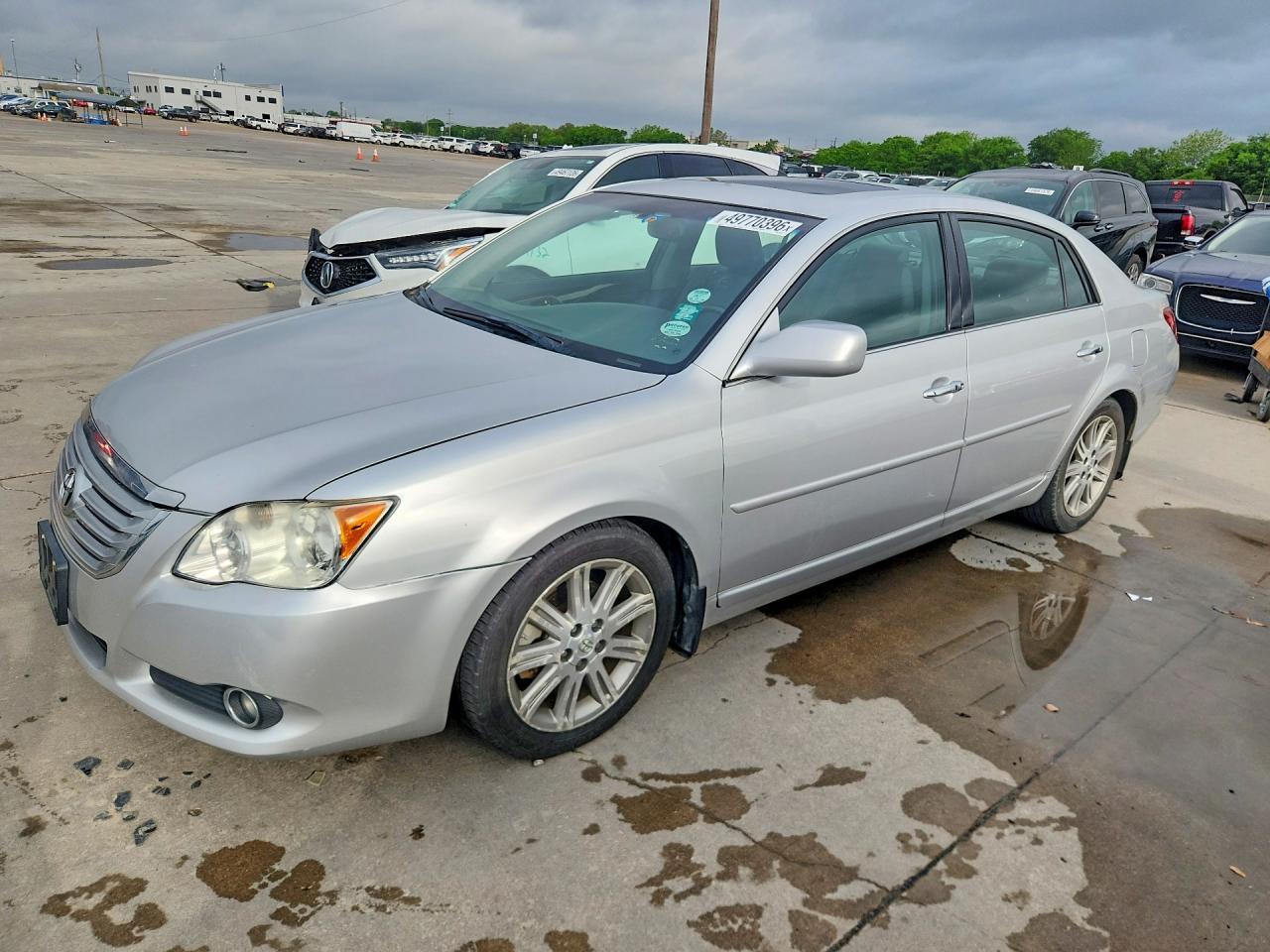 2010 TOYOTA Avalon