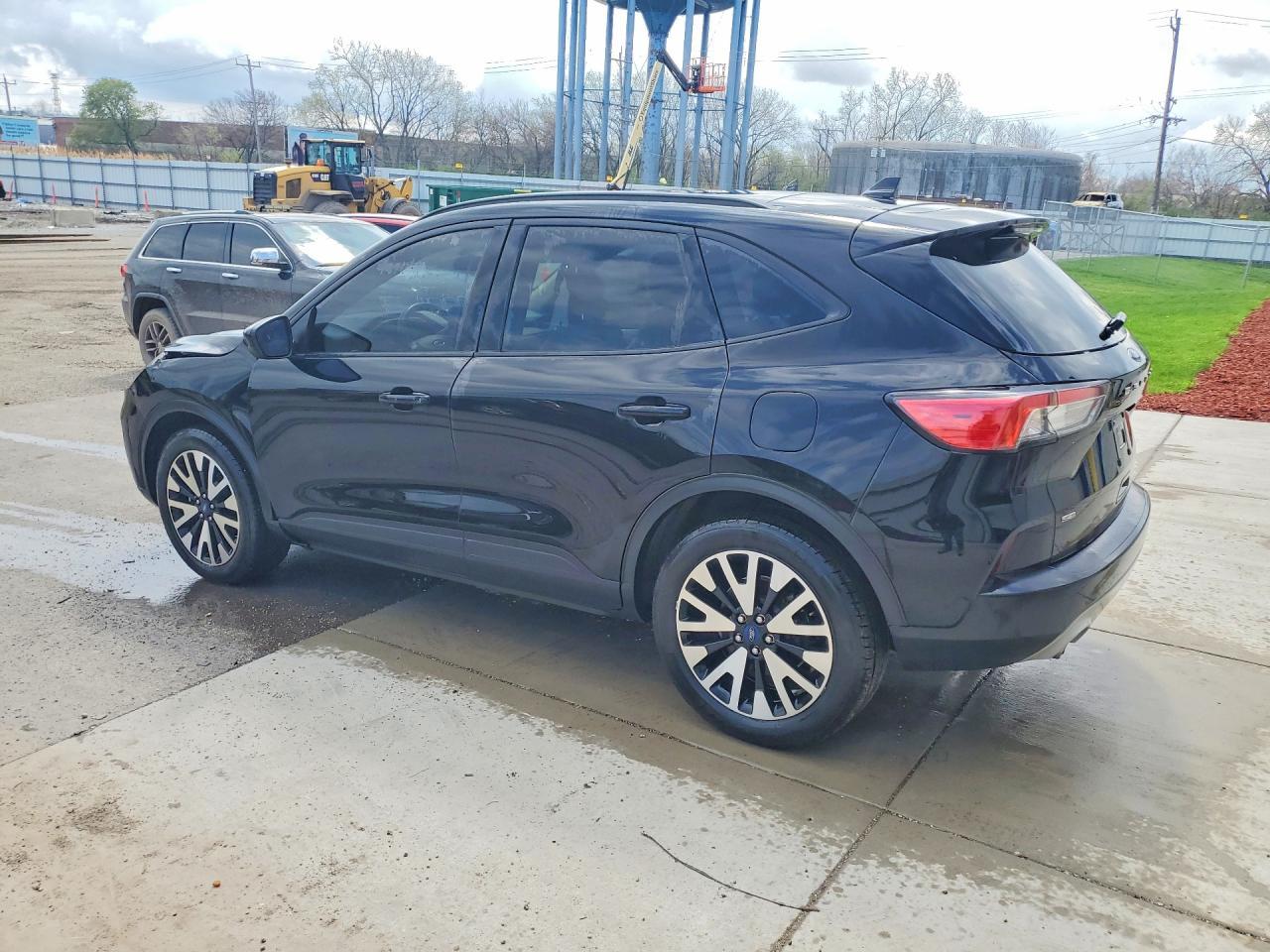 2020 FORD ESCAPE