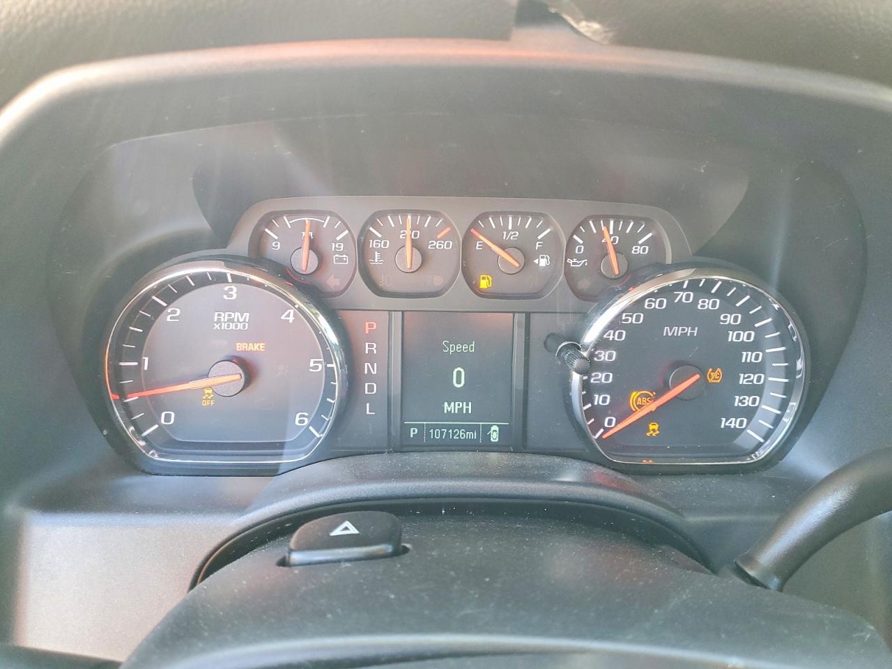 2018 CHEVROLET Silverado