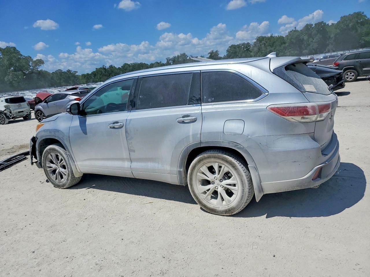 2014 TOYOTA HIGHLANDER