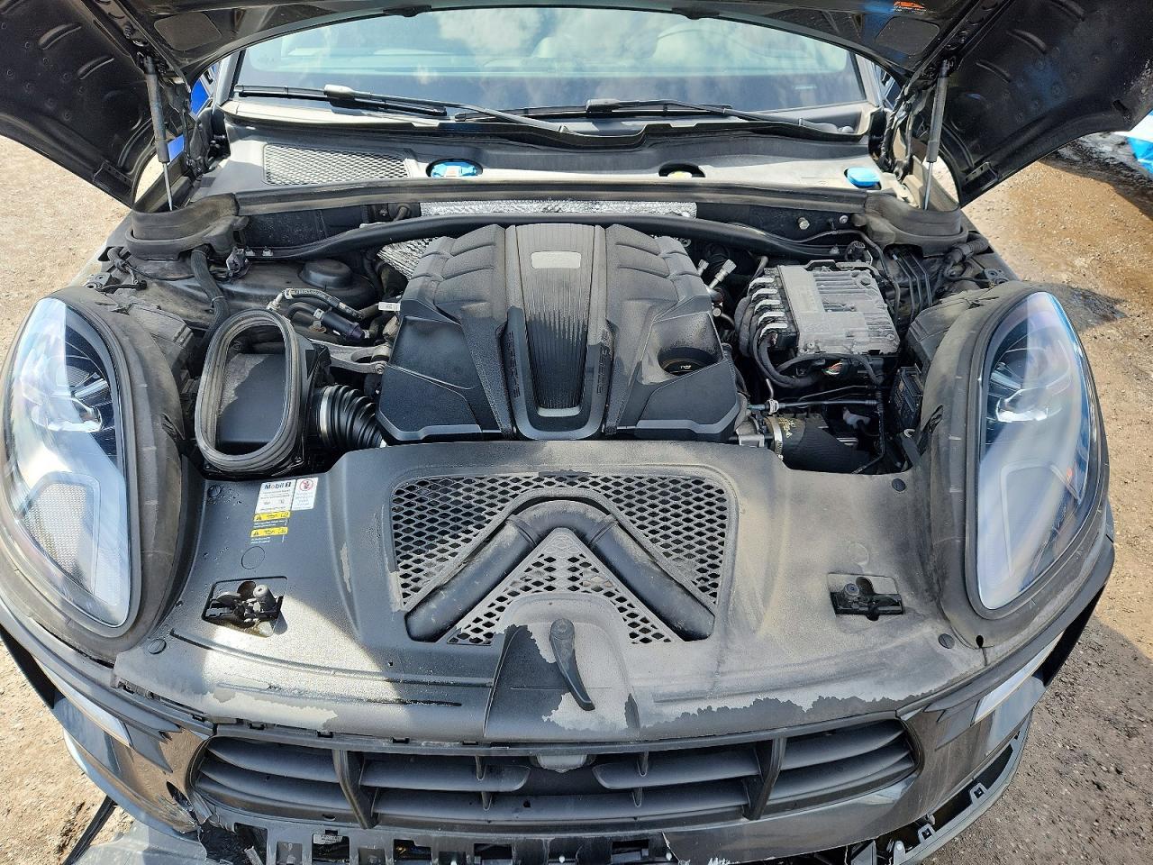 2021 PORSCHE Macan