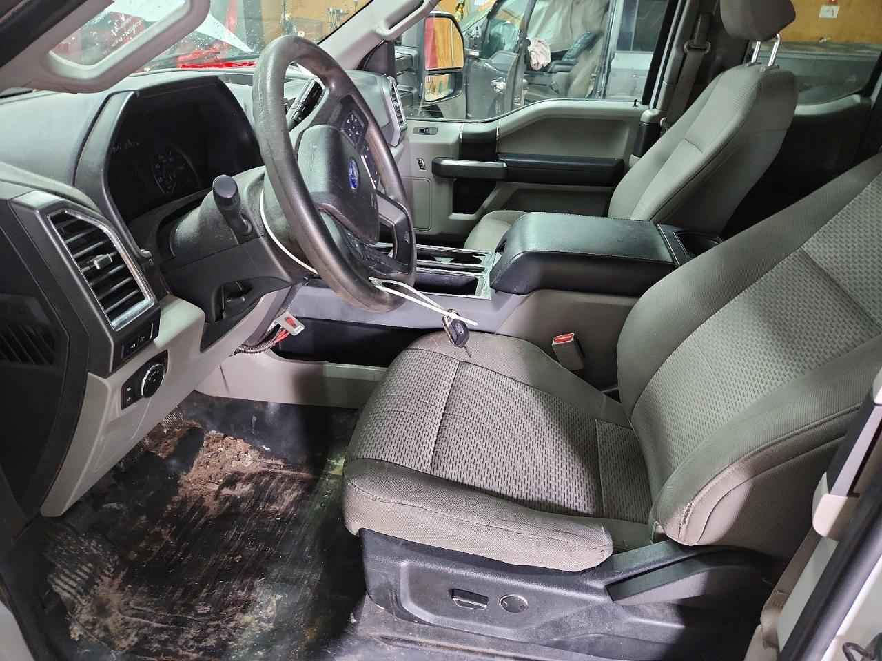 2016 FORD F-150