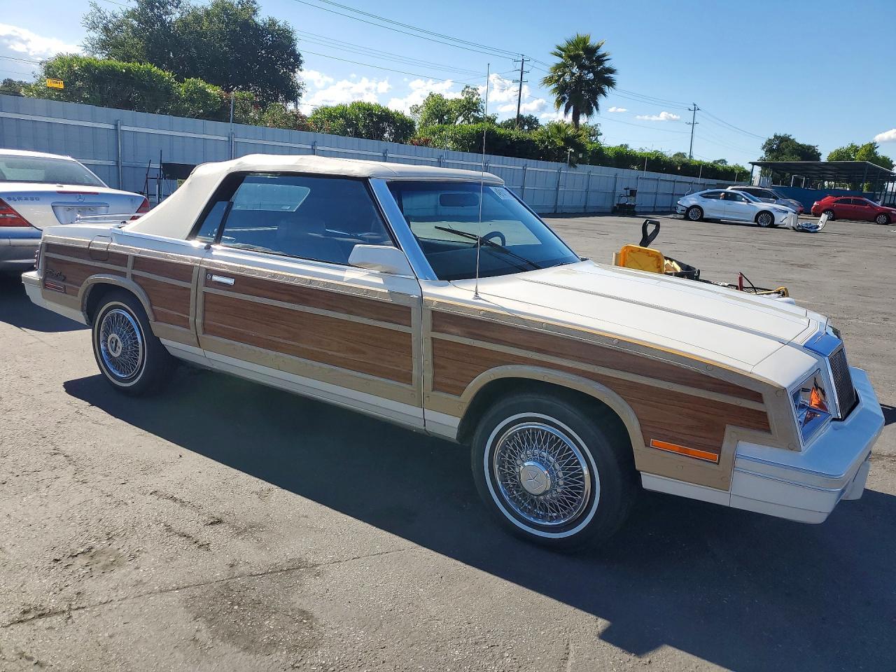 1984 CHRYSLER Lebaron