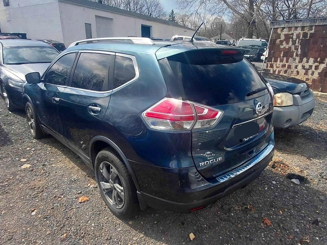 2014 NISSAN ROGUE