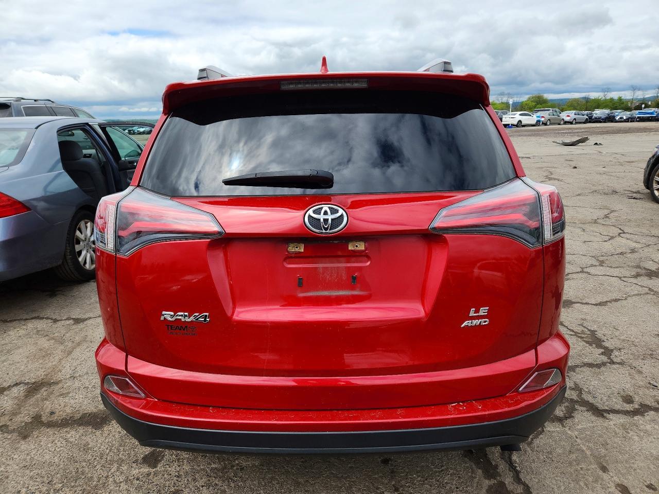 2016 TOYOTA RAV4
