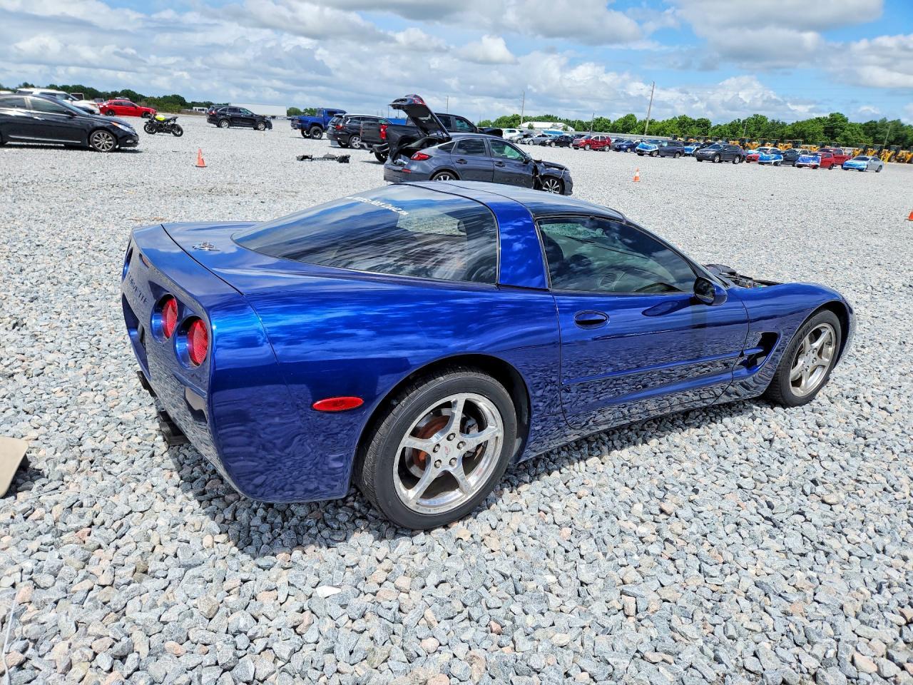 2004 CHEVROLET CORVETTE