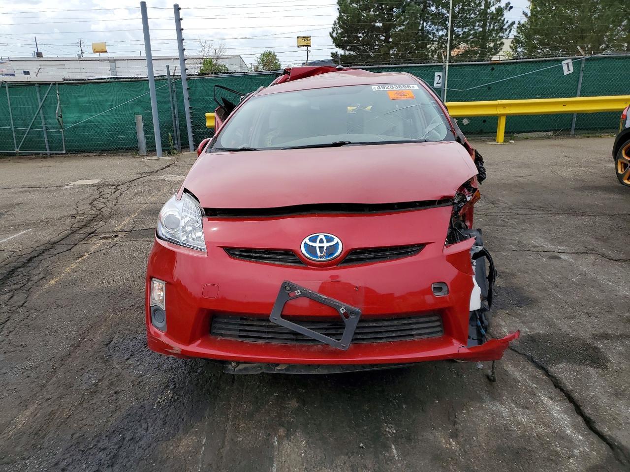 2011 TOYOTA PRIUS