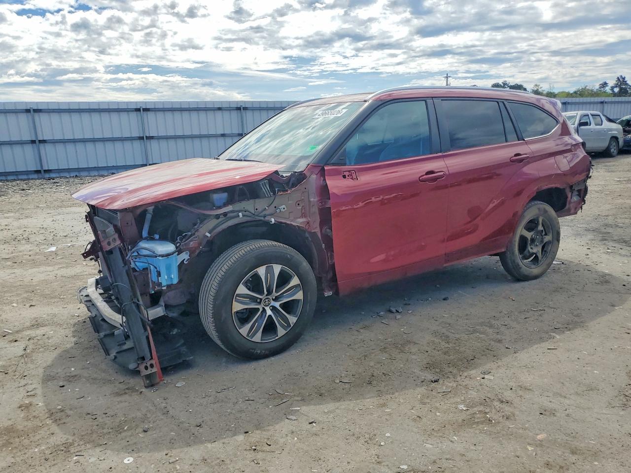 2023 TOYOTA HIGHLANDER