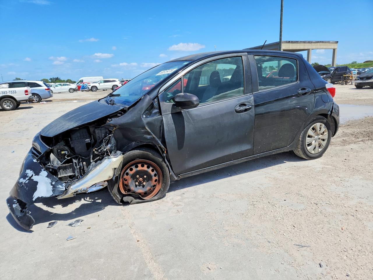 2014 TOYOTA YARIS