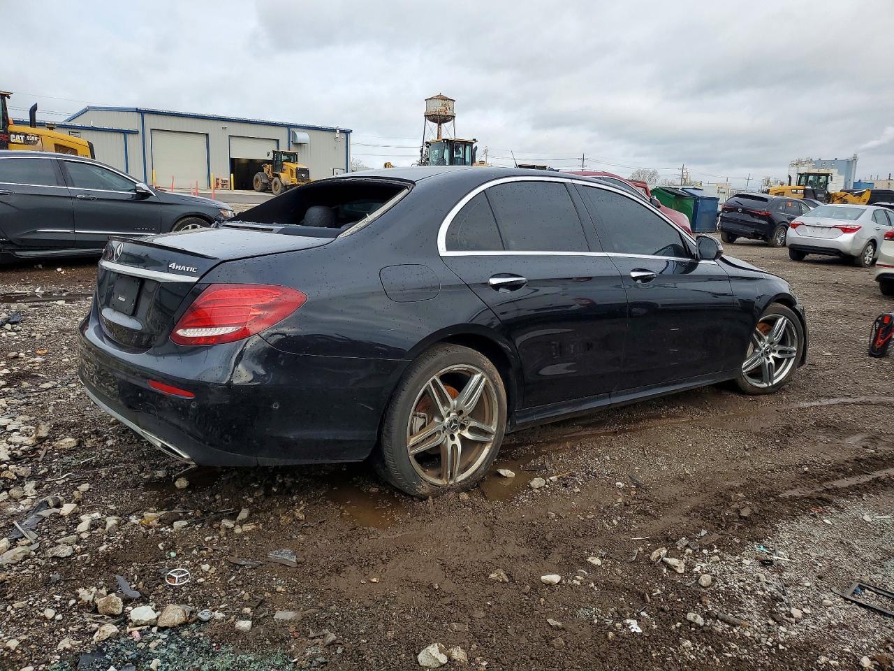 2018 MERCEDES-BENZ E-Class