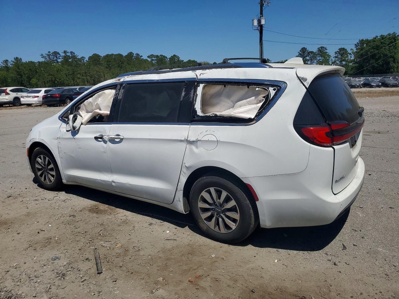 2021 CHRYSLER Pacifica
