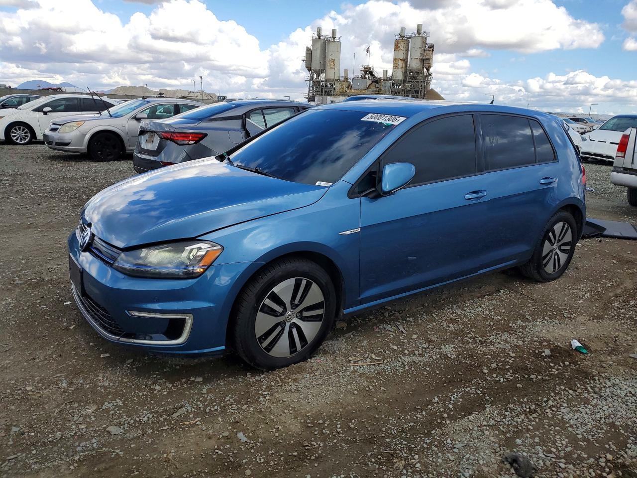 2015 VOLKSWAGEN e-Golf
