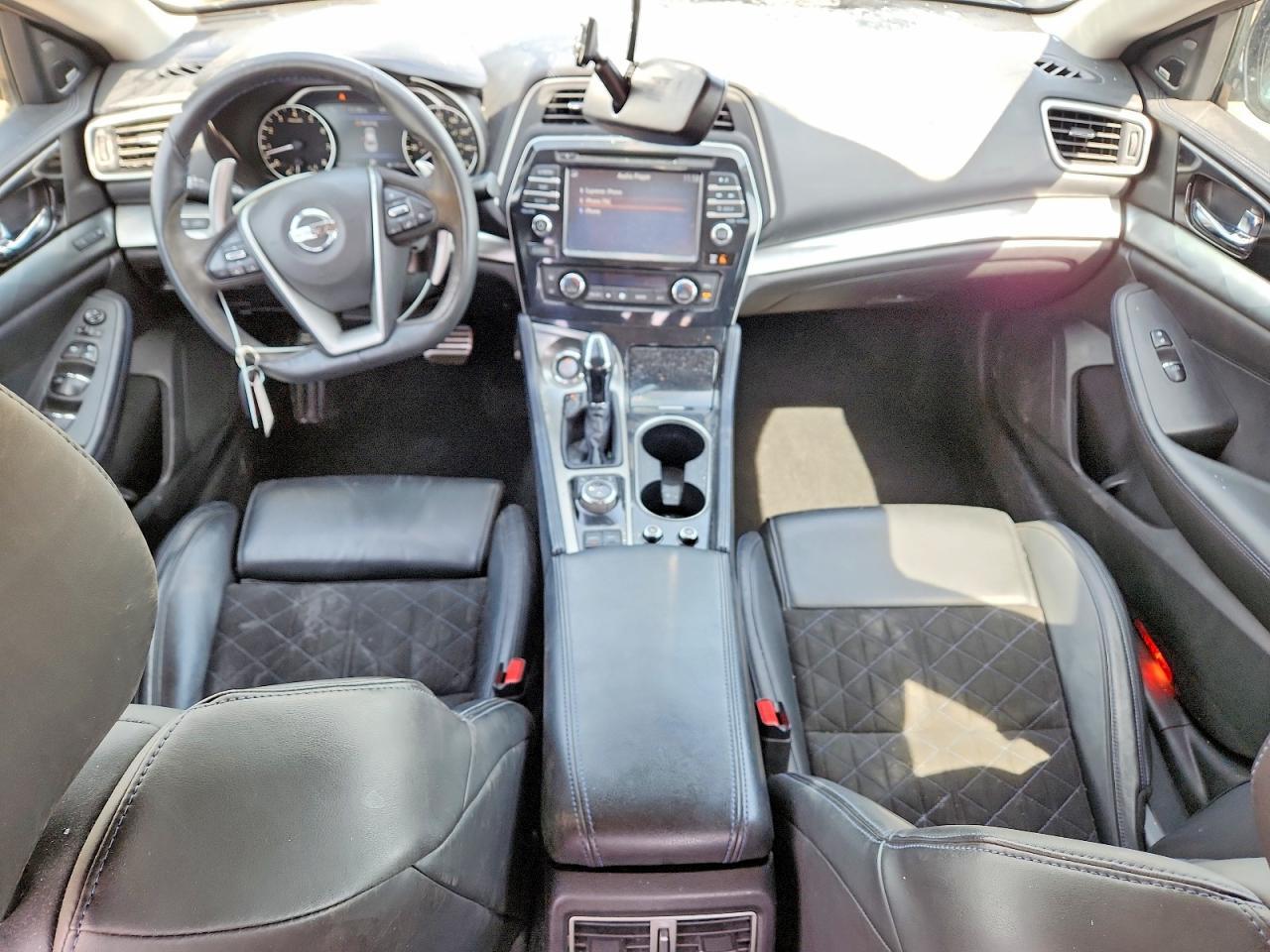 2018 NISSAN Maxima